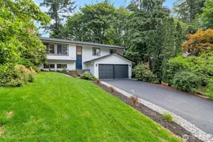10520 NE 136th Pl, Kirkland, WA 98034 - Photo 2