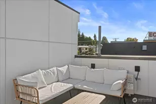 911 NE 70th St, Seattle, WA 98115 - Photo 22