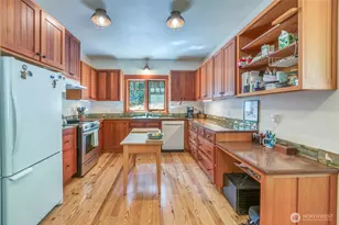 230 Serendipity Ln, Orcas Island, WA 98243 - Photo 18