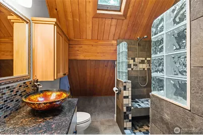 6577 NW Northridge Lane, Bremerton, WA 98312 - Photo 16