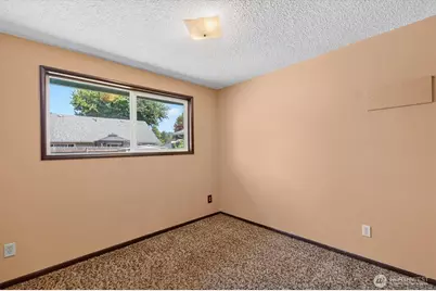 4724 Windemere Street, Longview, WA 98632 - Photo 8