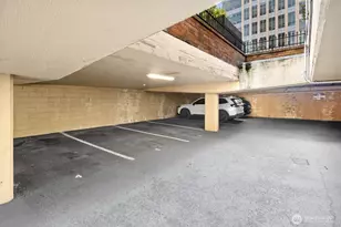 905 Cherry St, Seattle, WA 98104 - Photo 18