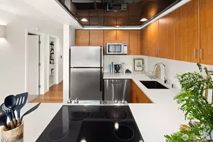 905 Cherry St, Seattle, WA 98104 - Photo 6