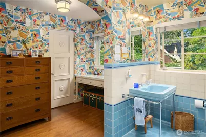 1935 Parkside Drive E, Seattle, WA 98112 - Photo 20
