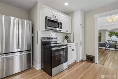 4501 Pacific Avenue, Tacoma, WA 98418 - Photo 10
