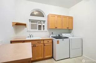 180 E Westlake Dr N, Allyn, WA 98524 - Photo 28