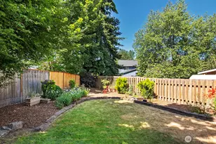 4313 NE 6th Ct, Renton, WA 98059 - Photo 28