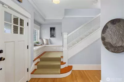 426 Smith Street, Seattle, WA 98109 - Photo 18
