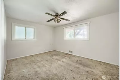 7017 S Bell Street, Tacoma, WA 98408 - Photo 16