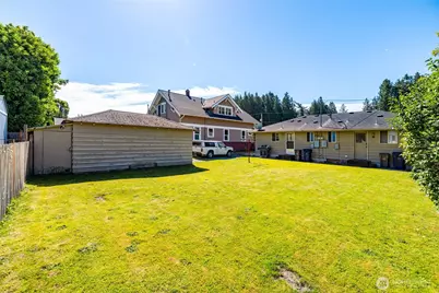 1019 Washington Avenue, Burlington, WA 98233 - Photo 30
