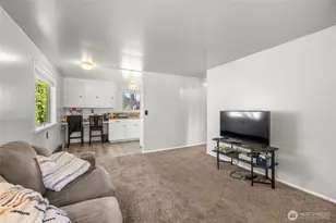 1019 Washington Ave, Burlington, WA 98233 - Photo 6