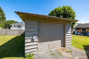 1019 Washington Ave, Burlington, WA 98233 - Photo 26