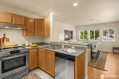 12406 SE 31st Street #202, Bellevue, WA 98005 - Photo 14