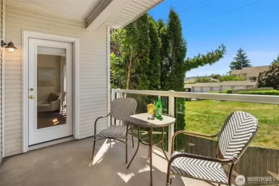 12406 SE 31st Street #202, Bellevue, WA 98005 - Photo 22