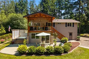 17729 S Tapps Dr E, Lake Tapps, WA 98391 - Photo 2