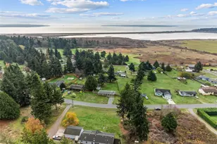 621 Crockett Lake Dr, Coupeville, WA 98239 - Photo 30
