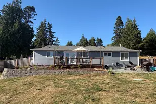 621 Crockett Lake Dr, Coupeville, WA 98239 - Photo 26