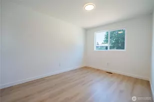 1101 Tule Lake Rd S, Tacoma, WA 98444 - Photo 34