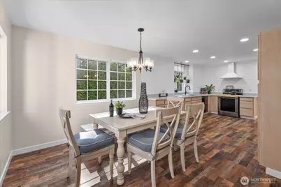 8925 Pebble Place SE, Port Orchard, WA 98367 - Photo 14