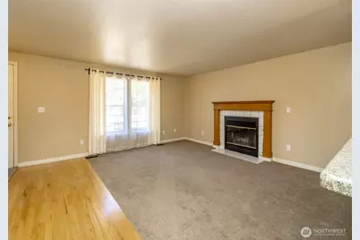 10025 14th Ave E., Tacoma, WA 98445 - Photo 6