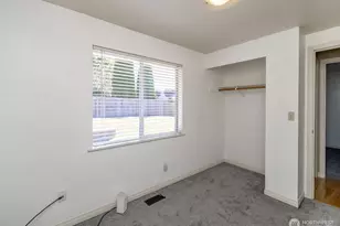 10025 14th Ave E, Tacoma, WA 98445 - Photo 20