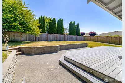 10025 14th Ave E., Tacoma, WA 98445 - Photo 2