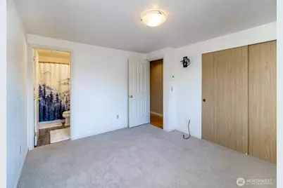 10025 14th Ave E., Tacoma, WA 98445 - Photo 16