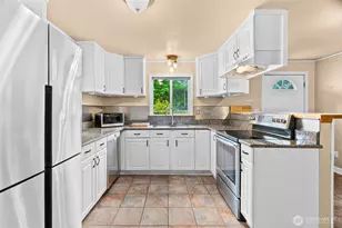 504 G St SW, Tumwater, WA 98512 - Photo 12