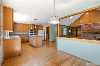 5625 108th Place SW, Mukilteo, WA 98275 - Photo 16