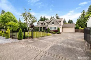 7018 100th St E, Puyallup, WA 98373 - Photo 2