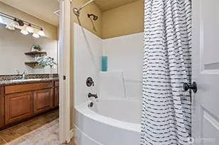 7018 100th St E, Puyallup, WA 98373 - Photo 28