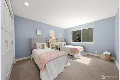 4830 88th Place SE, Mercer Island, WA 98040 - Photo 18
