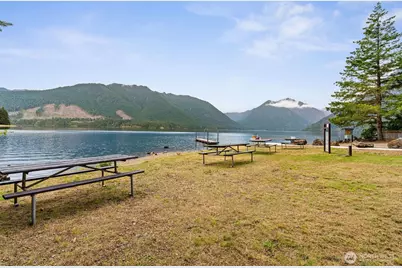 390 N Potlatch N, Hoodsport, WA 98548 - Photo 32