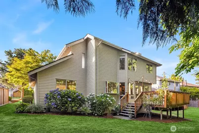 22413 NE 9th Drive, Sammamish, WA 98074 - Photo 28