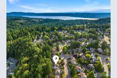 22413 NE 9th Drive, Sammamish, WA 98074 - Photo 32