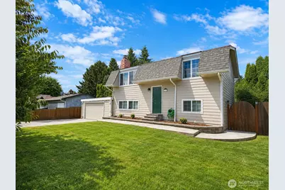 6132 59th Street NE, Marysville, WA 98270 - Photo 2