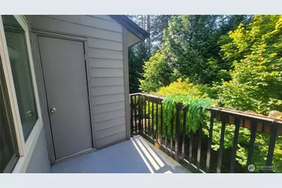 11109 NE 124th Lane #B208, Kirkland, WA 98034 - Photo 4