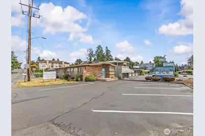 635 SW 154th Street, Burien, WA 98166 - Photo 2
