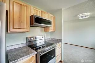 2524 SW 325th Pl, Federal Way, WA 98023 - Photo 14