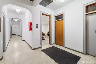 701 S 1st Street, Mount Vernon, WA 98273 - Photo 14