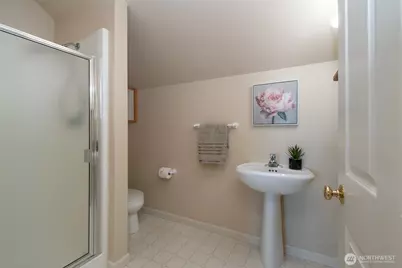 220 W 13th Street, Port Angeles, WA 98362 - Photo 24