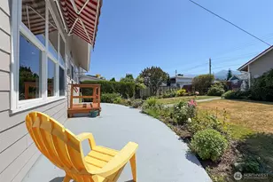 220 W 13th St, Port Angeles, WA 98362 - Photo 28