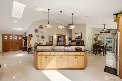 6106 Hillcrest Drive SW, Lakewood, WA 98499 - Photo 10