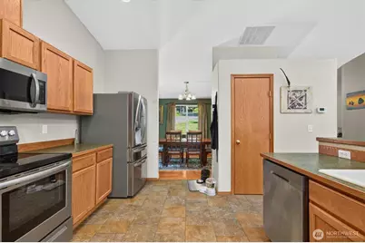 937 Germany Creek, Longview, WA 98632 - Photo 16