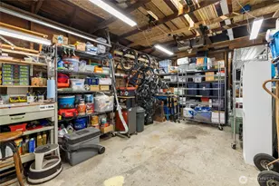 520 4th St, Anacortes, WA 98221 - Photo 34