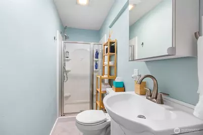 520 4th Street, Anacortes, WA 98221 - Photo 14