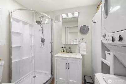 520 4th Street, Anacortes, WA 98221 - Photo 32