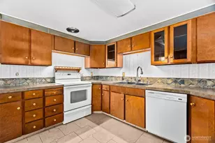 723 N 10th St, Montesano, WA 98563 - Photo 12