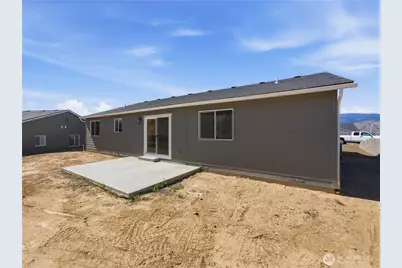 1975 N May Court, East Wenatchee, WA 98802 - Photo 36