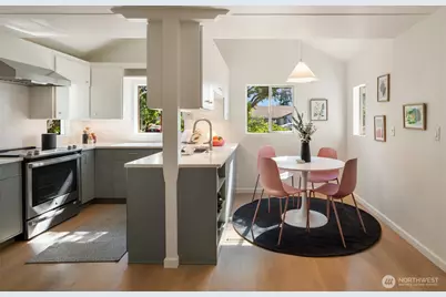 12033 79th Avenue S, Seattle, WA 98178 - Photo 6